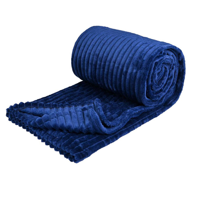 Cobija de Rayas queen size marino Doblada en Rollo