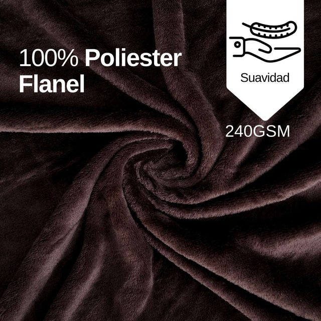 Cobija de flanel color café tamaño matrimonial , 100% poliéster