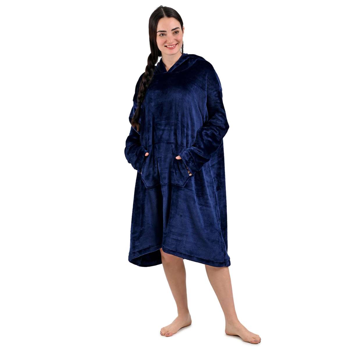 mujer con manos en bolsa