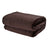 Cobija de flanel color café tamaño queen size  doblada en forma rectangular