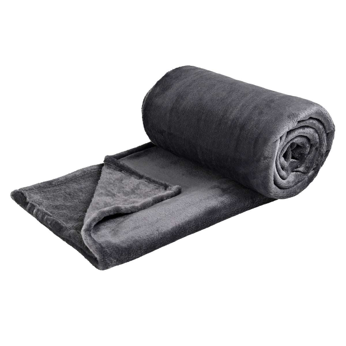 Cobija de flanel color gris oscuro tamaño matrimonial  doblada en forma de rollo